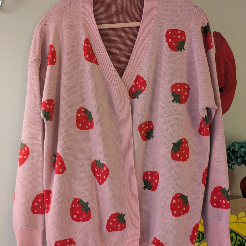 Pink Strawberry Print Women's Cardigan Sweater - Soft Cozy Material 🍓🍓🍓